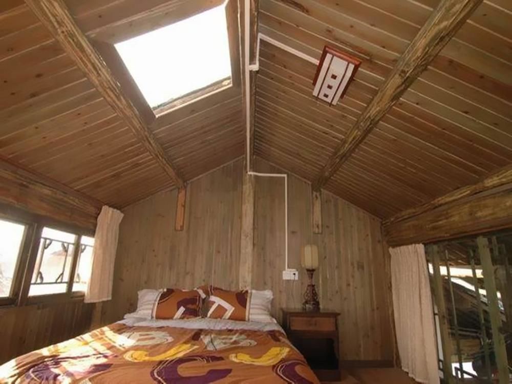 Golden Waterfront Inn Lijiang  Exterior photo